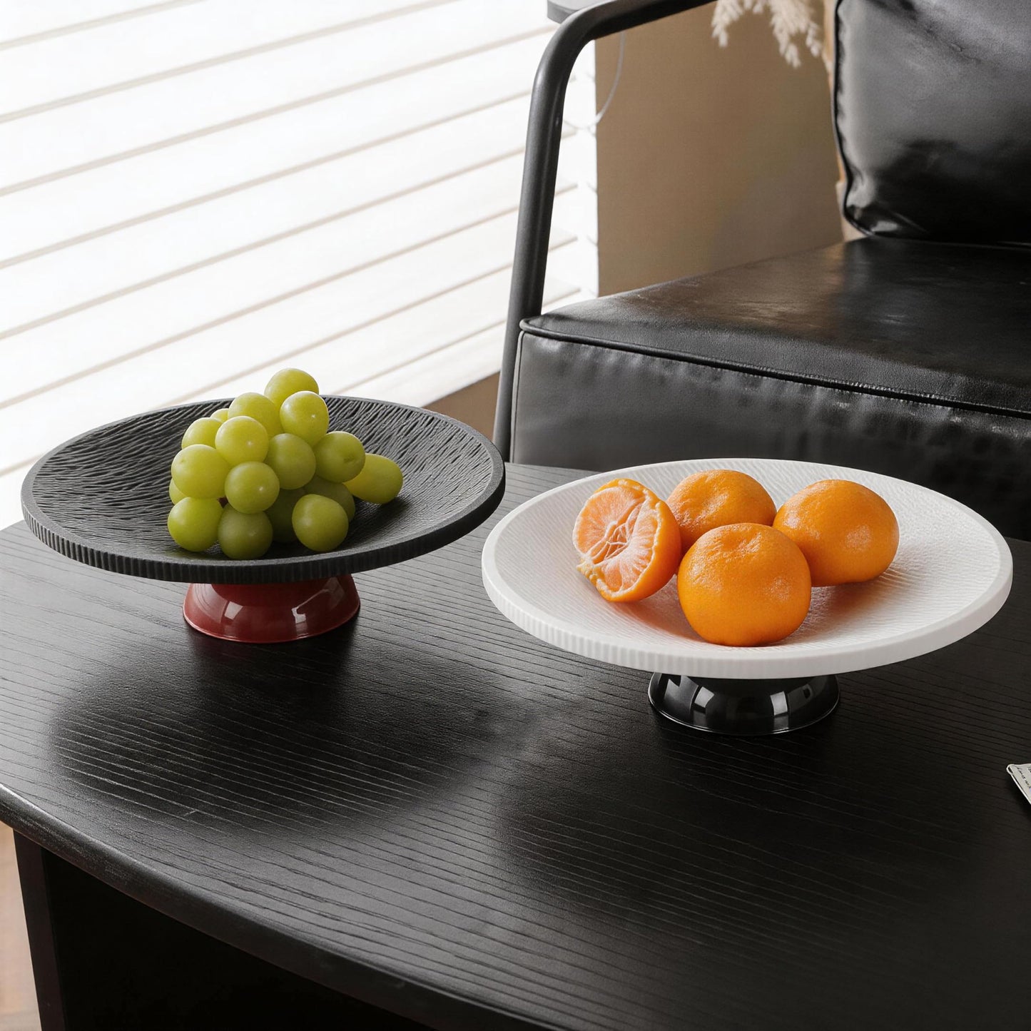 Junsalee 2 Pack Fruit Bowl with Draining Holes, 10" Large Fruit Basket with Multifunctional Removable Pedestal, Decorative Fruit Bowl for Table Countertop, Fruit and Vegetable Holder, White&Black