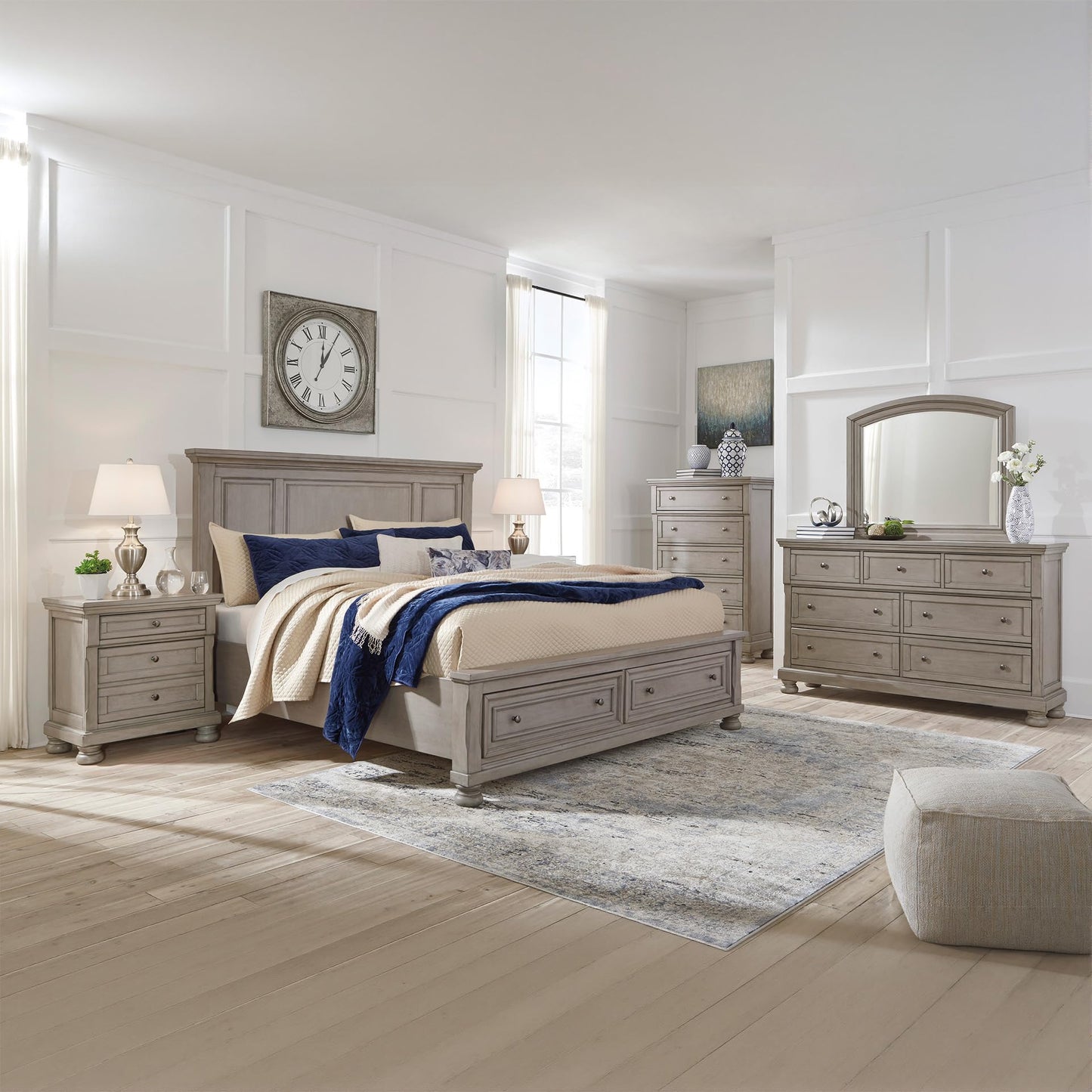 Signature Design by Ashley Lettner Modern Traditional 7 Drawer Dresser, Light Gray