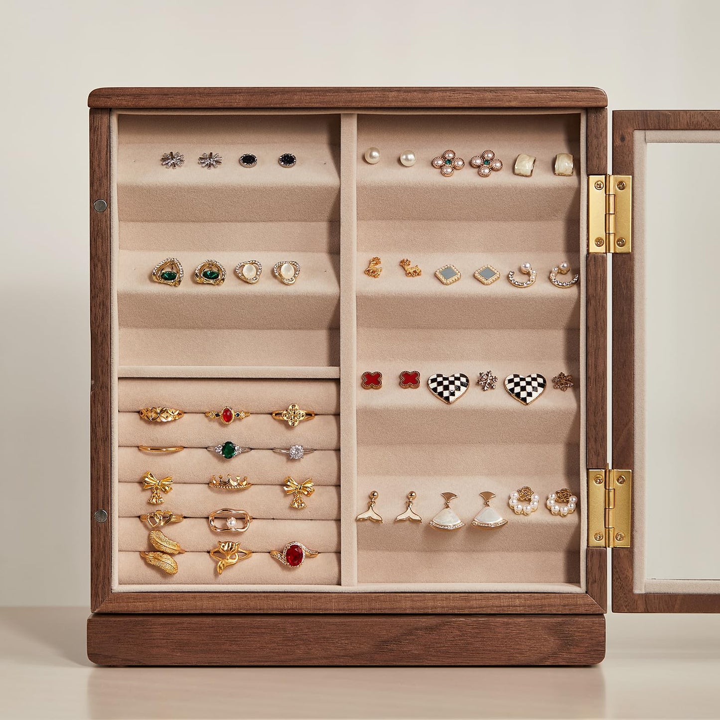 CHOSIN Black Walnut Wooden Jewelry Box, 360° Rotating Organizer with Glass Lid, 5 Drawers for Earrings, Rings, Necklaces – Vertical Jewelry Storage for Women, Ideal Gift for Her