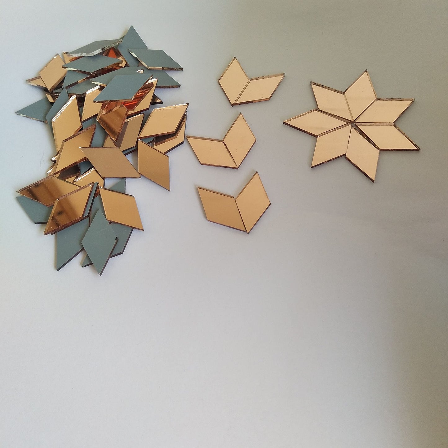 Mirror Mosaic Tiles, 200PCS Diamond Shaped Tiles, Mosaic Supplies, Craft Supplies, Mosaic Part Real Glass Mirrors (Rose Gold Mirror, 1/2x1inch)