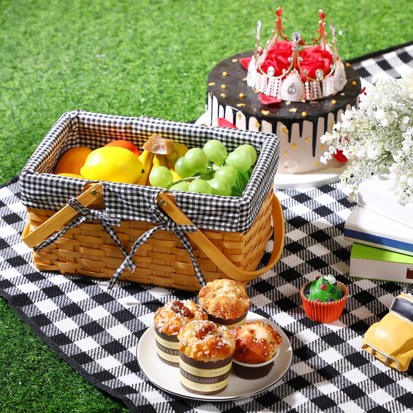 Patelai Wicker Picnic Basket Natural Hand Woven Basket with Double Folding Handles, Willow Hamper Baskets with Blanket for Outdoor Picnic Summer Spring Camp Family(Black and White Grid)