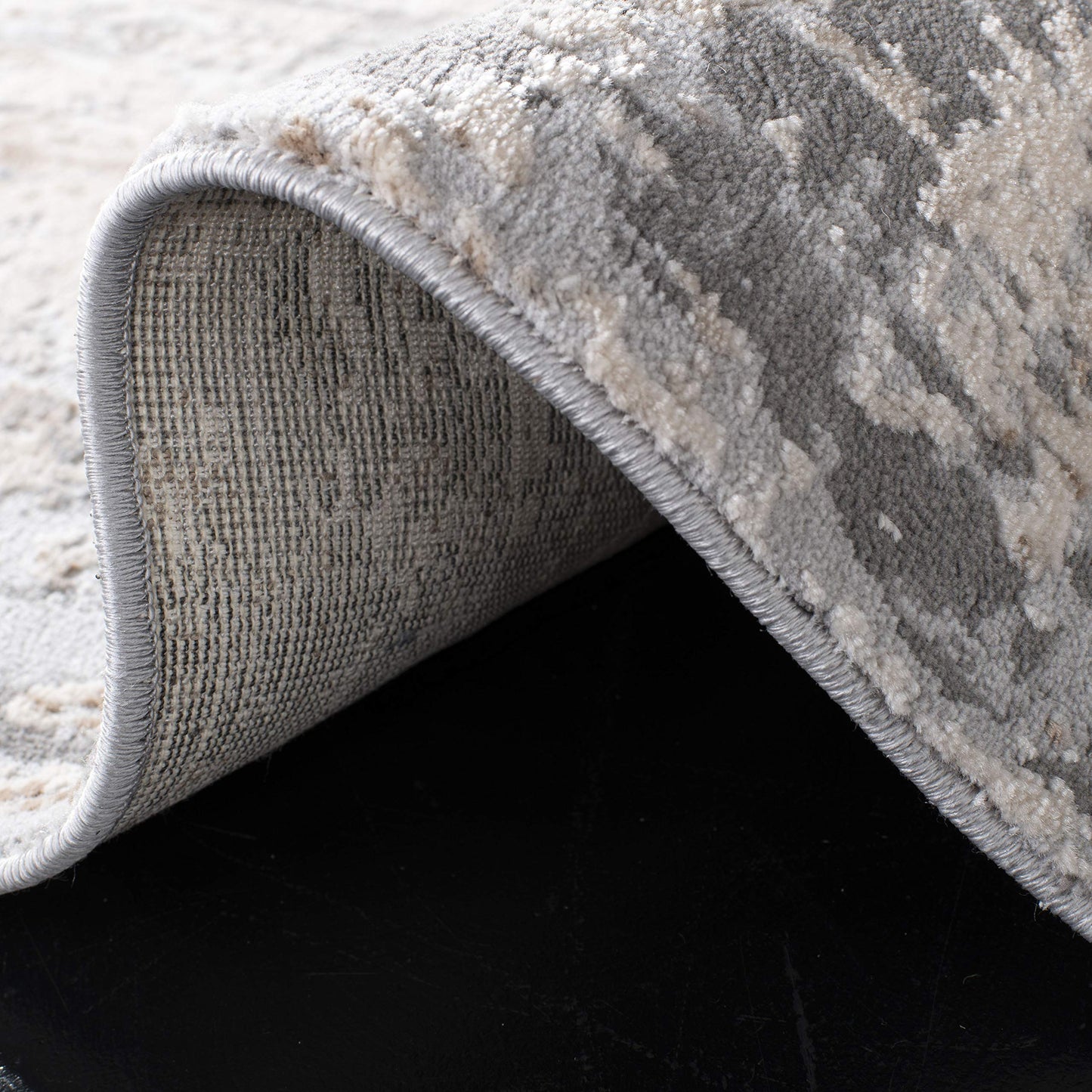 SAFAVIEH Invista Collection Area Rug - 9' x 12', Cream & Grey, Modern Abstract Design, Non-Shedding & Easy Care, Ideal for High Traffic Areas in Living Room, Bedroom (INV432A)