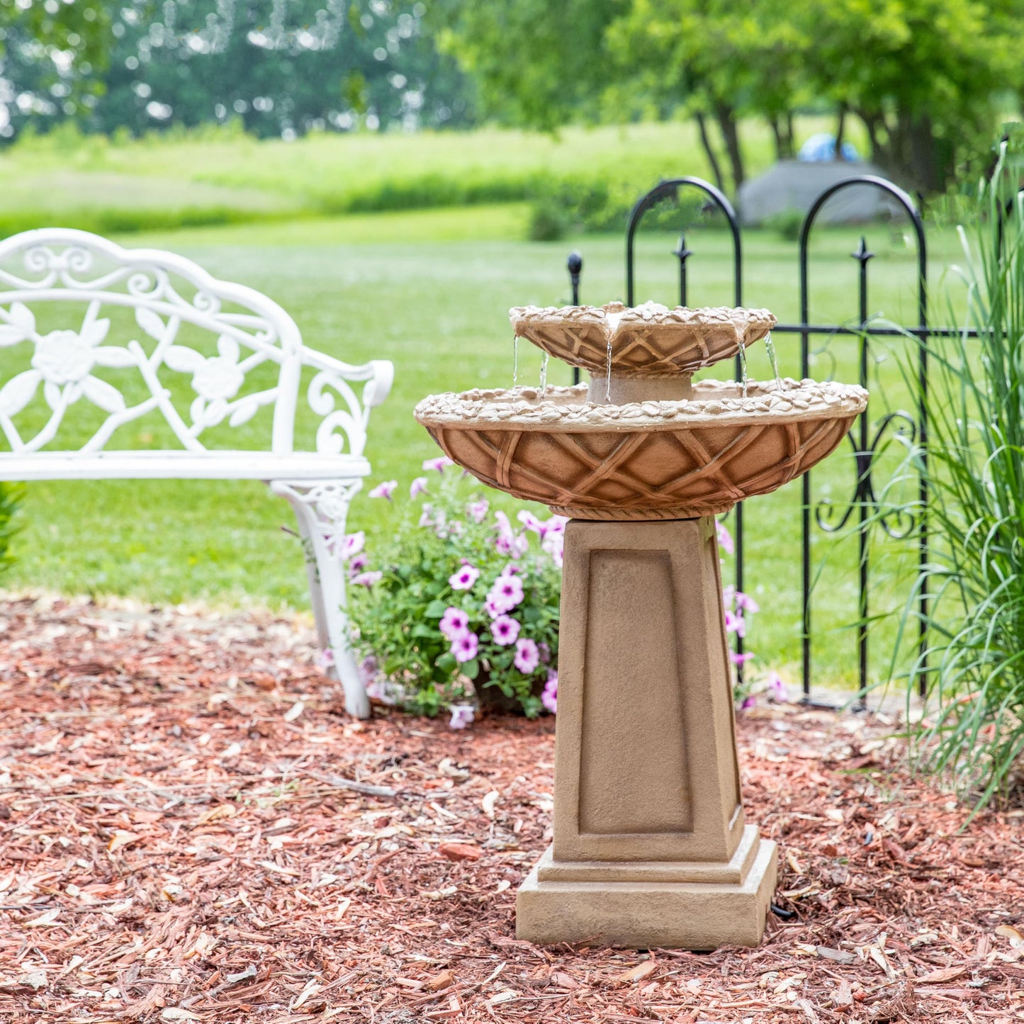 Sunnydaze Beveled Flower 28-Inch 2-Tier Outdoor Water Fountain - Backyard Water Feature & Bird Bath for Patio, Yard or Deck