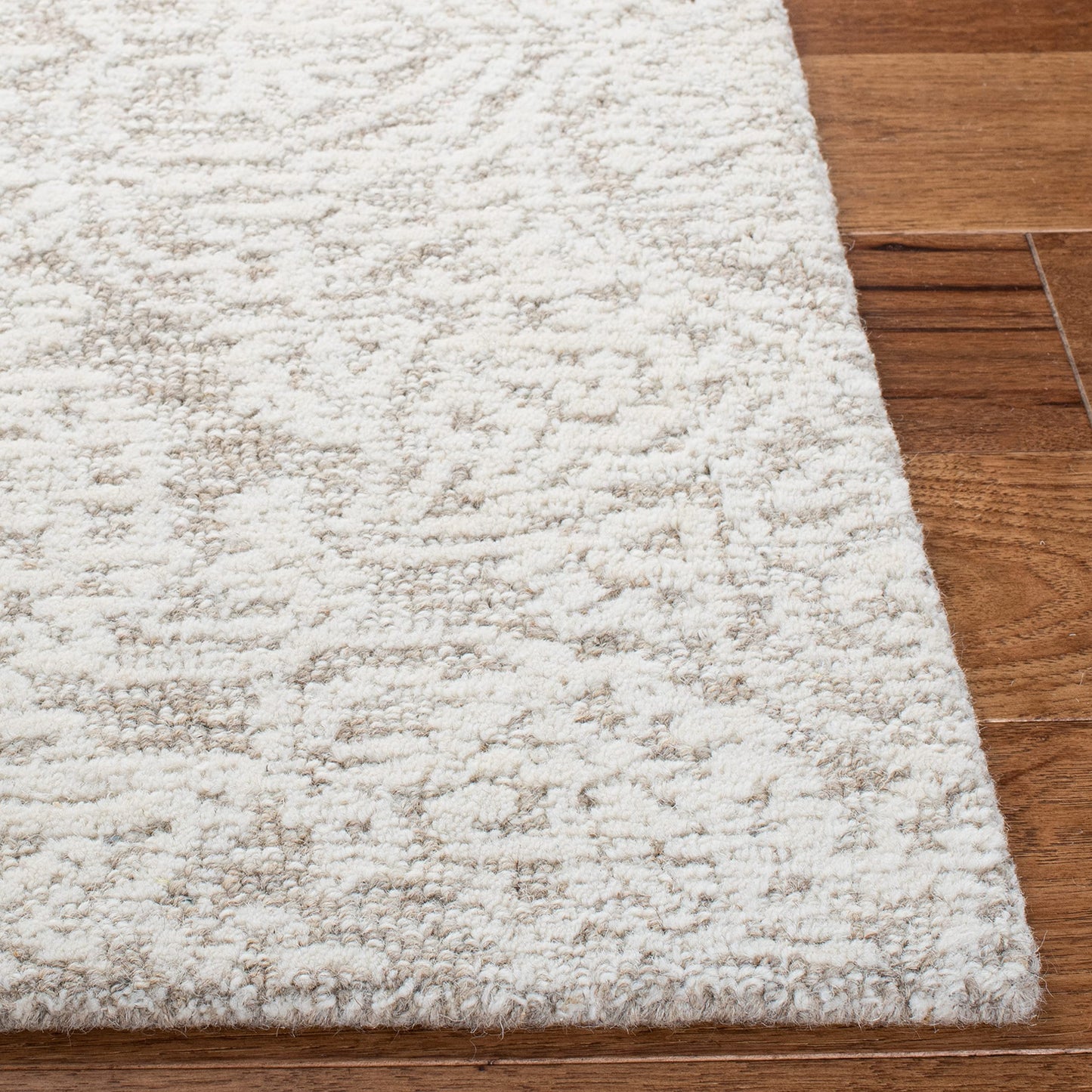 SAFAVIEH Area Rug 10x14 - Metro Collection - Large - Natural & Ivory, Handmade Wool, Ideal for Living Room, Bedroom, Dining Space (MET998A)