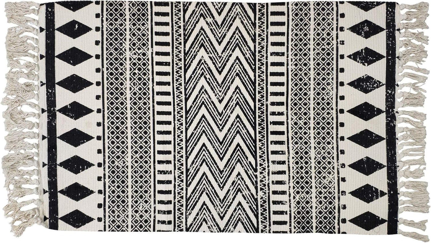 USTIDE Black & Cream Cotton Rug, Boho Rag Rug, Washable Farmhouse Bath Doormat, 2’×3’