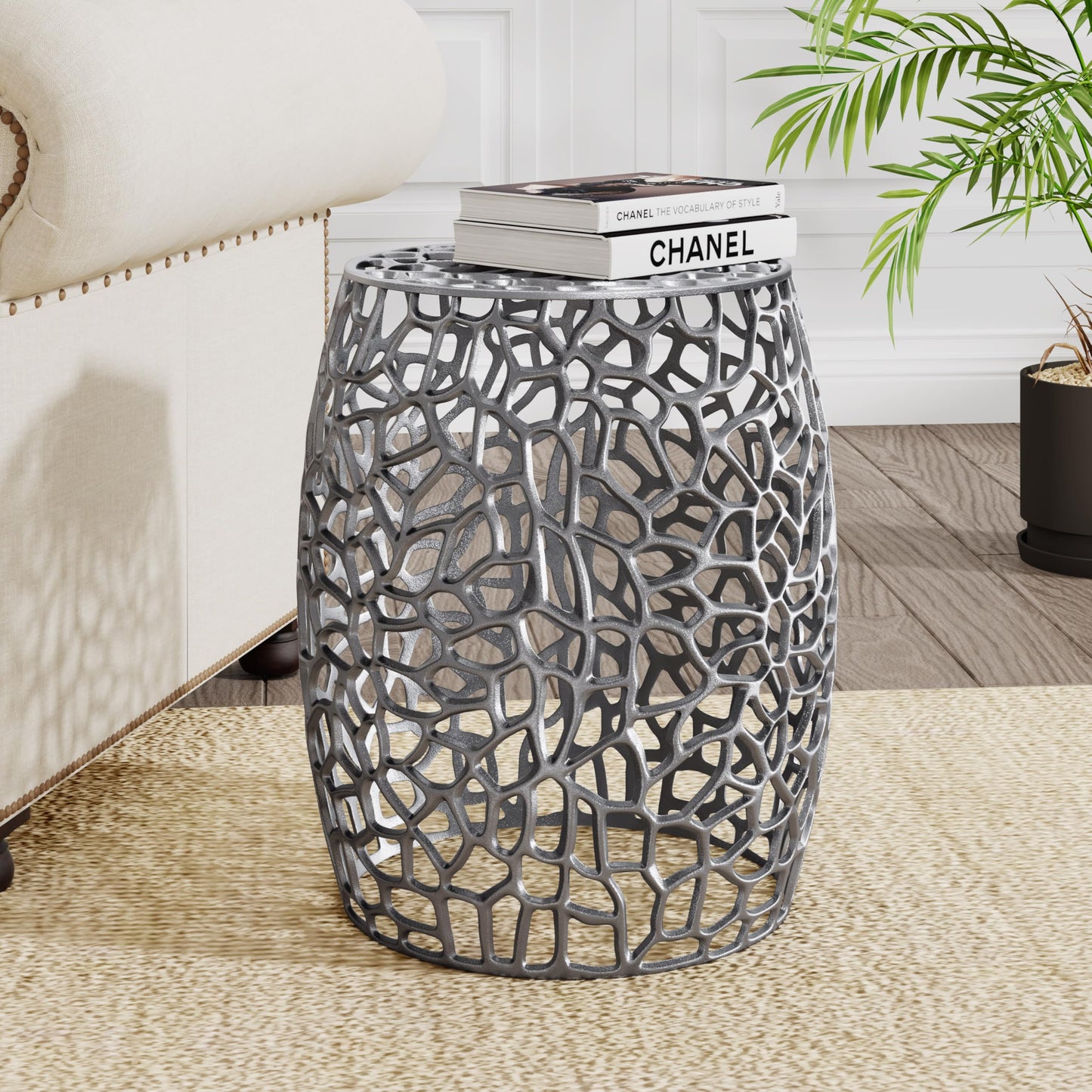 Christopher Knight Home Helast Aluminium Side Table, 14.00'' W Round Sofa Side Table, Modern Indoor Accent Table for Living Room Bedroom Home Office, Abstract Hollow, Silver