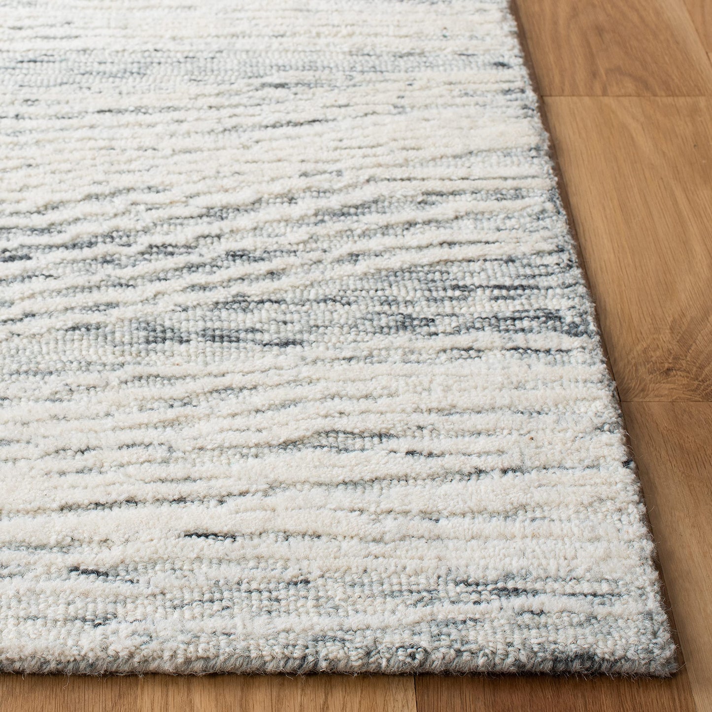 SAFAVIEH Metro Collection 8' x 10' Dark GreyIvory MET995H Handmade Premium Wool Living Room Dining Bedroom Area Rug