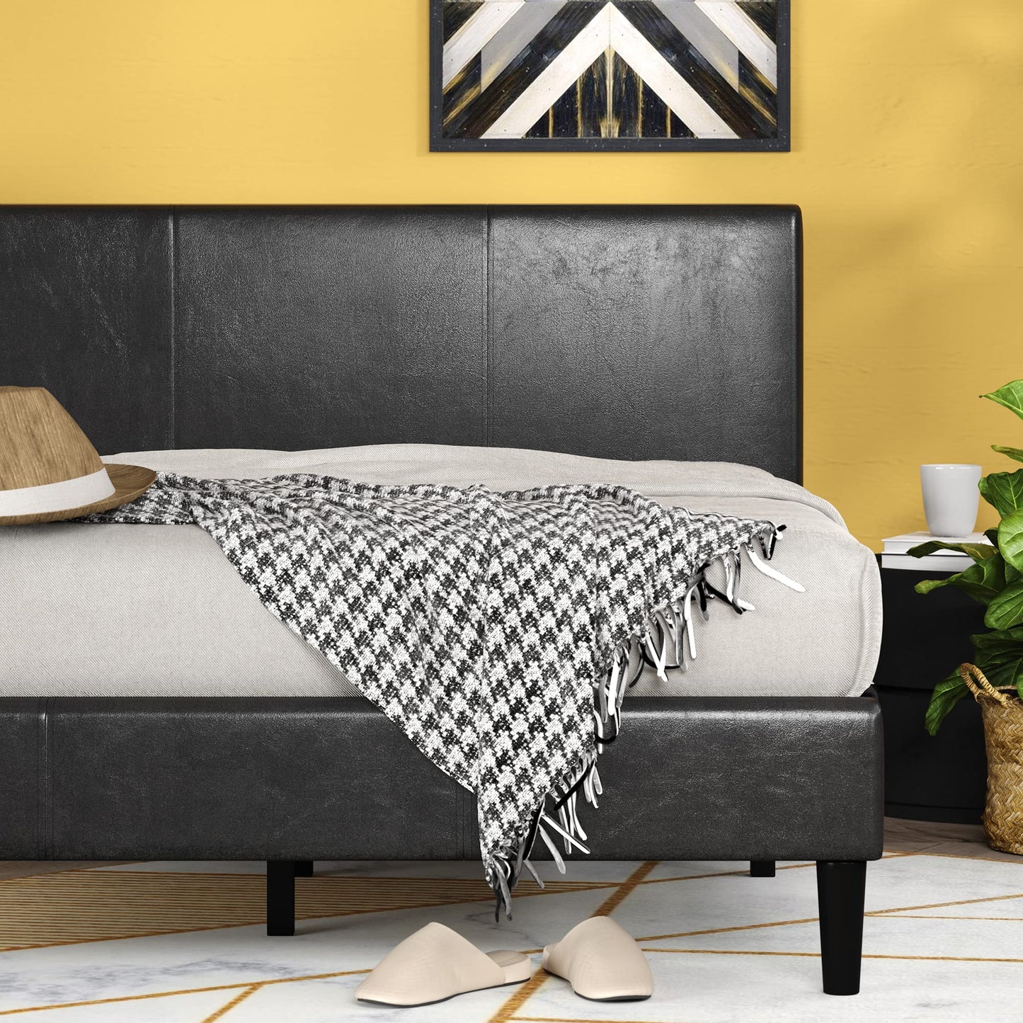 ZINUS Jade Faux Leather Upholstered Platform Bed Frame, Mattress Foundation with Wood Slat Support, No Box Spring Needed, Easy Assembly, Queen