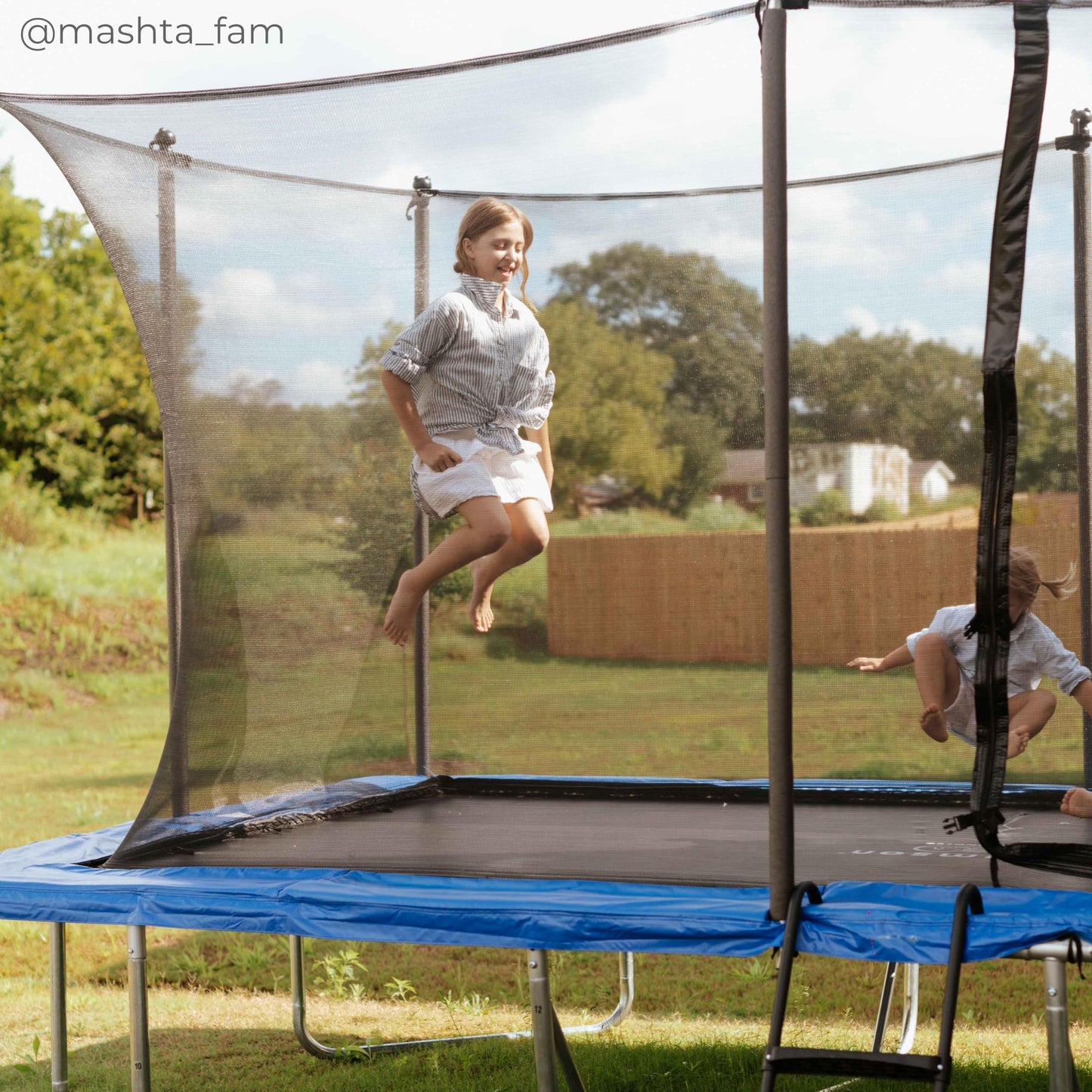 Teamson by Crowntec 15x9FT Large Rectangular Trampoline with Enclosure Net & Ladder, for Outdoor Use, Black