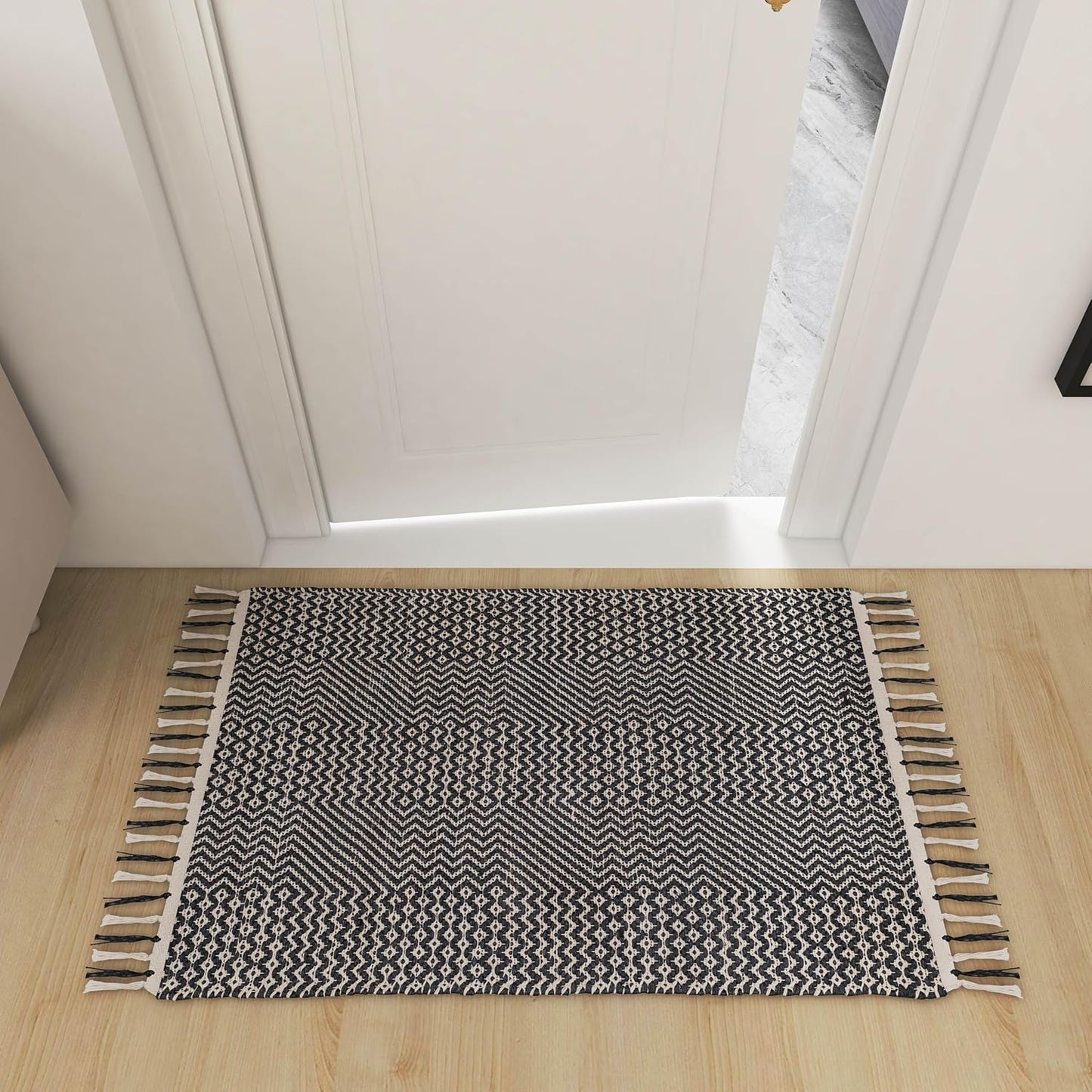 Hand Woven Jute Natural Area Rug 2x3 ft - Wavy Diamond Design for Living Rooms, Kitchen, Bedroom & Dining Decor