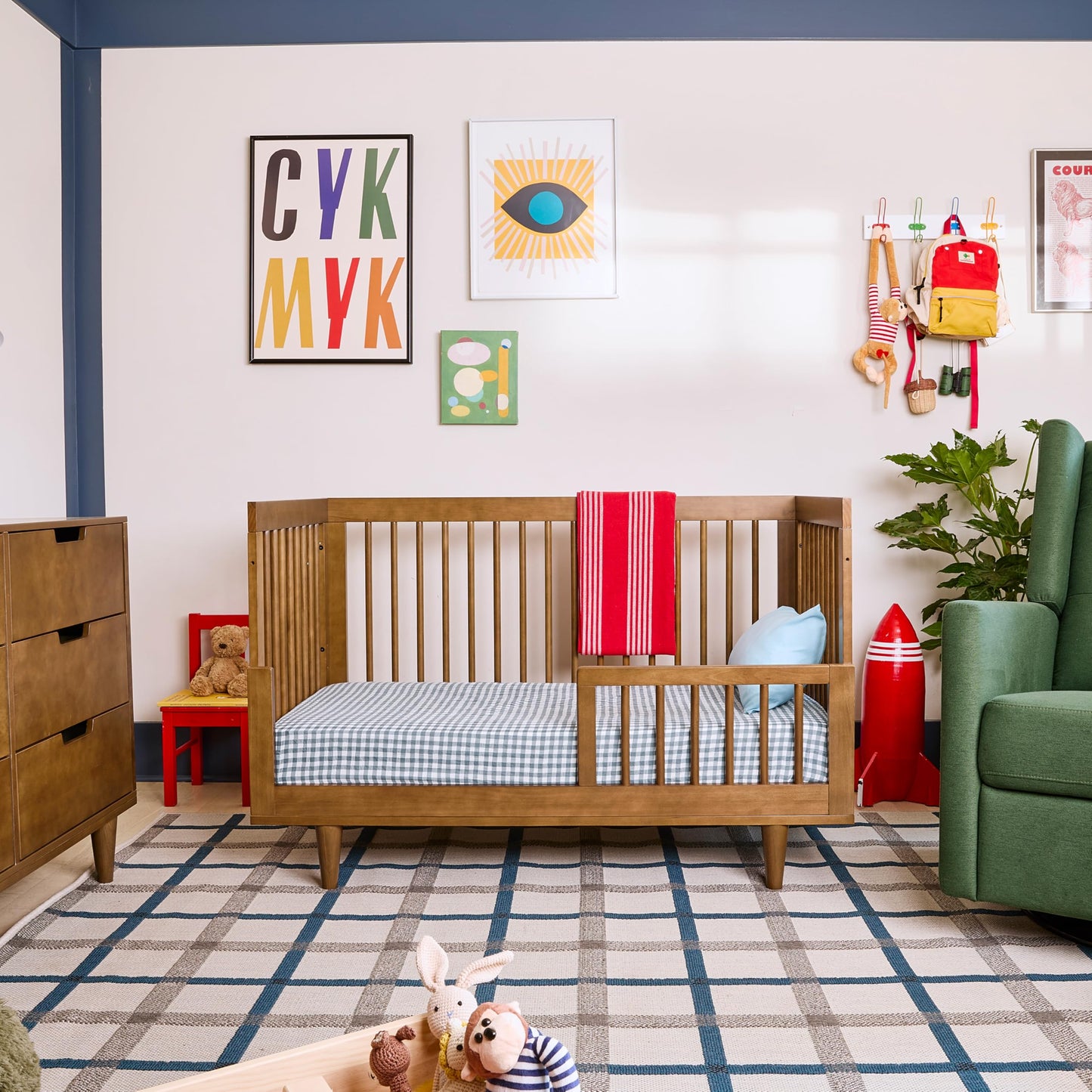 Davinci Marley 3-in-1 Convertible Crib in Walnut, Greenguard Gold and FSC® Certified
