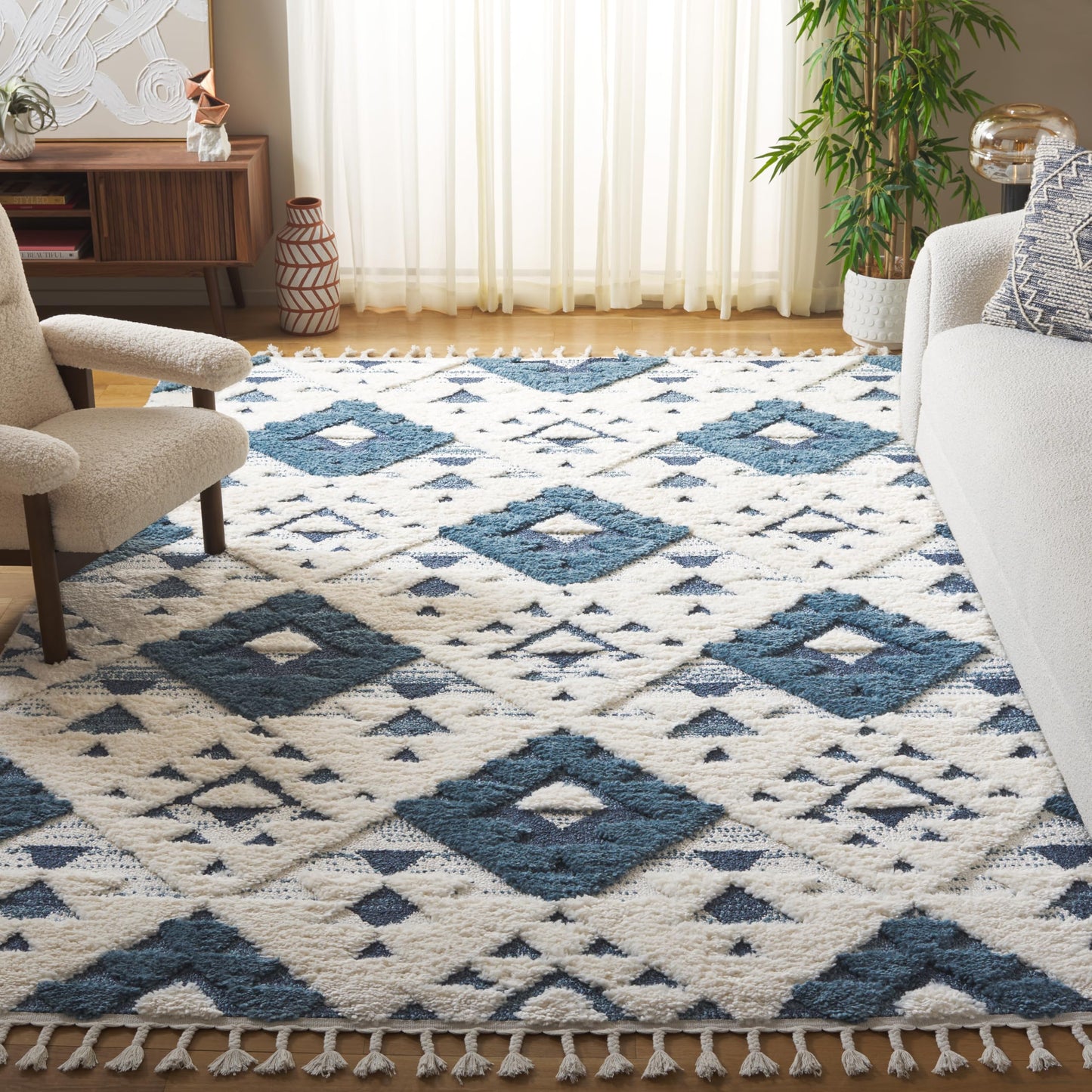 SAFAVIEH Area Rug 8x10 - Moroccan Tassel Shag Collection - Large - Blue & Ivory, Non-Shedding & Easy to Clean, Plush High-Low Texture, Ideal for Living Room, Bedroom, Dining Space (MTS688M)