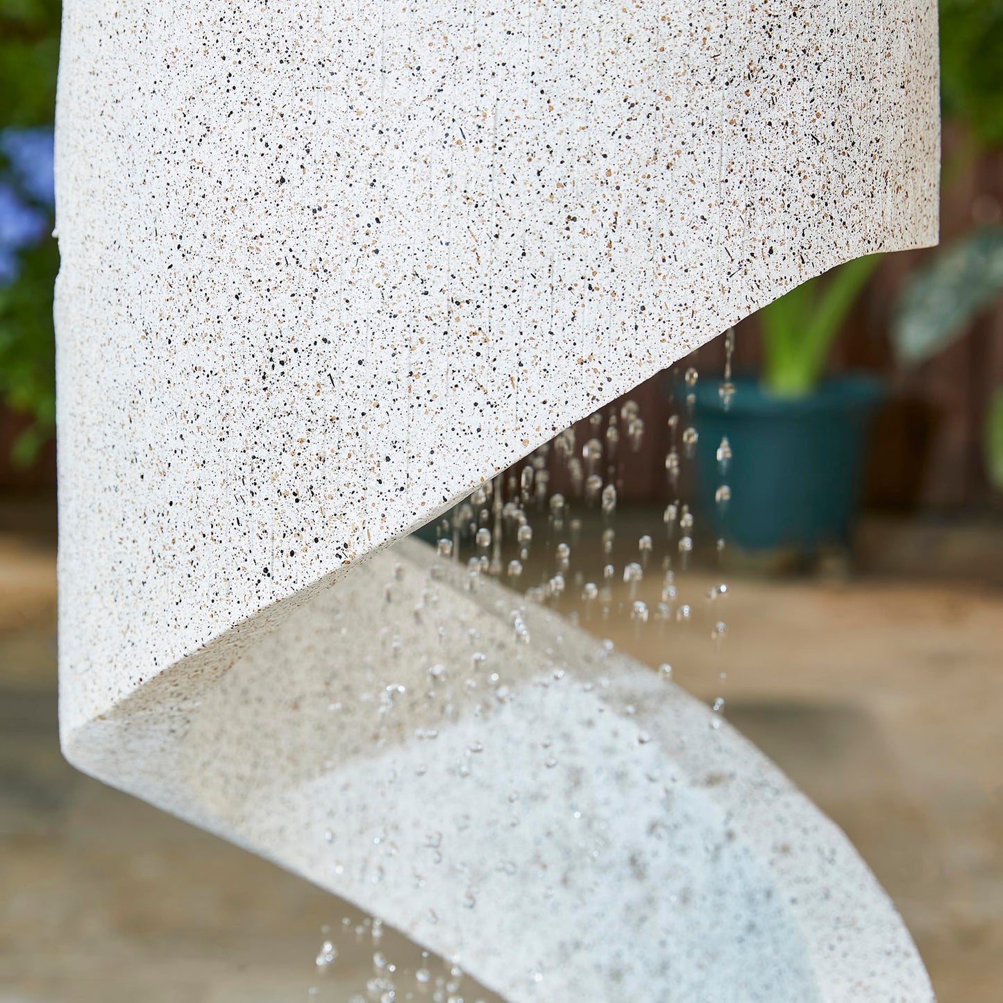 Glitzhome Outdoor Water Fountain with LED Light, Decorative Tiered Curved Waterfall Fountain with Stone Planter, Faux Terrazzo Spiral Shaped Outdoor Fountains for Garden Deck Patio Porch, 31.25”H