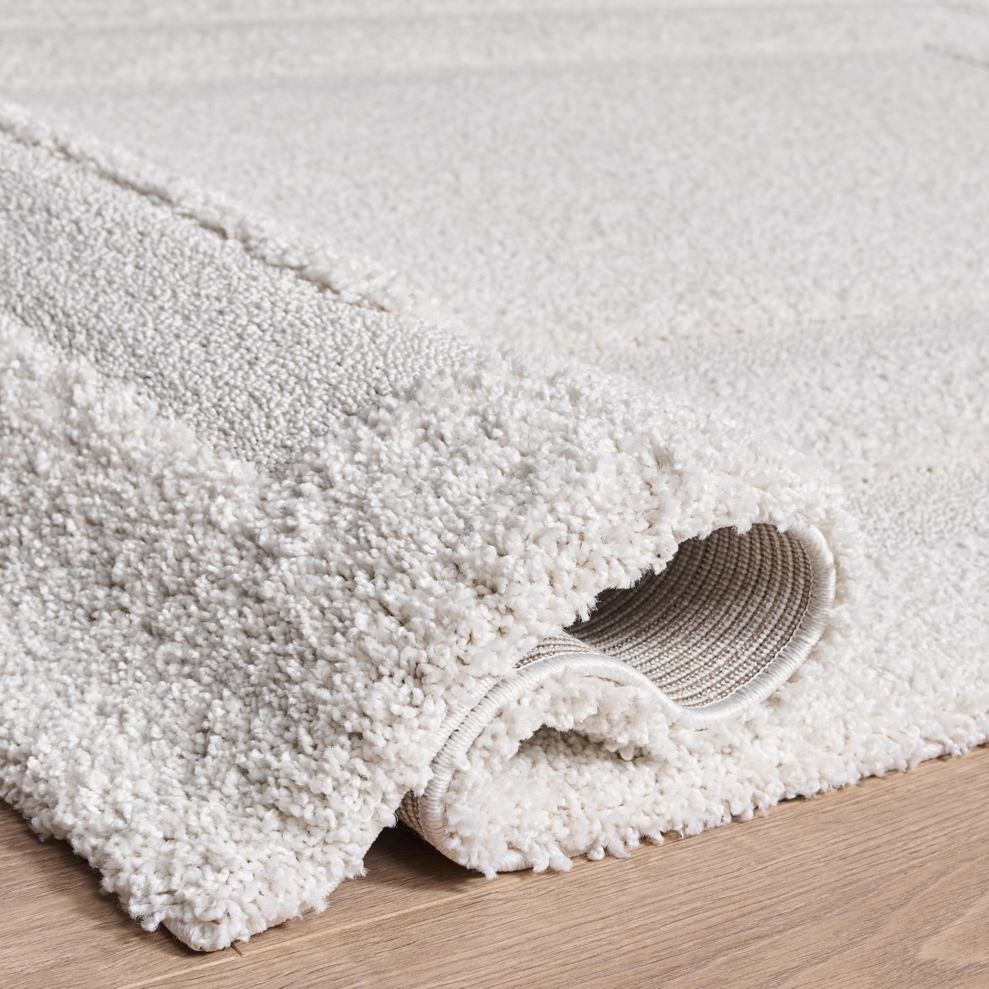SAFAVIEH Area Rug 8x10 - Florida Shag Collection - Large - Creme & Creme, Border Design, Non-Shedding & Easy Cleaning, Plush Thick Pile, Ideal for Living Room, Bedroom, Dining Space (SG454-1111)