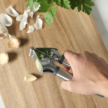 Oster Chadswyck 7.7” Garlic Press, Stainless Steel Garlic Mincer & Crusher, Easy Squeeze, Dishwasher Safe