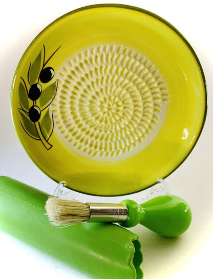 BonCera, All-in-one Premium Ceramic Garlic Grater Plate 4-Piece Set - Yellow Olive Design, Classic Style - For Garlic, Ginger, Chocolate, and more! - Comes with 5.25" Plate, Peeler, Brush, and Stand