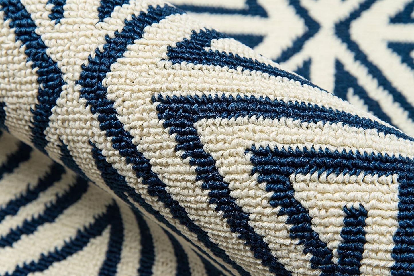 Momeni Rugs Baja Collection, 1'8" x 3'7", Contemporary Indoor & Outdoor Area Rug, Easy to Clean, Navy Blue