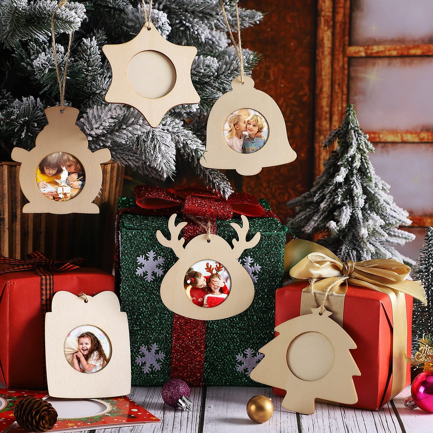 20 Pieces Christmas Wooden Photo Frame Ornaments Crafts Wood Picture Frame Ornaments Pack to Paint DIY Christmas Decor for Crafts Holiday Presents Home Tree Decoration(Cute Style)