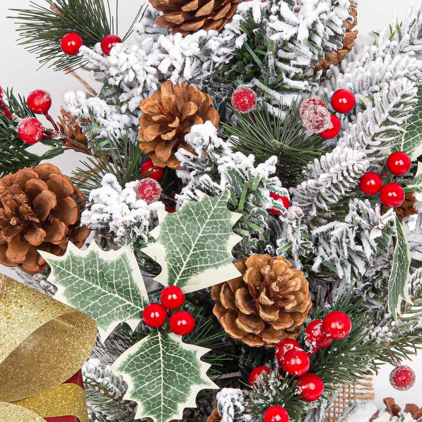 Christmas Pine Cones for Crafts Decorations 144PCS Natural Pine Cones & Artificial Pine Branch & Red Berry & Berry Stems Bulk, for DIY Crafts, Christmas Wreath & Bowl & Vase Filler, Table Decor