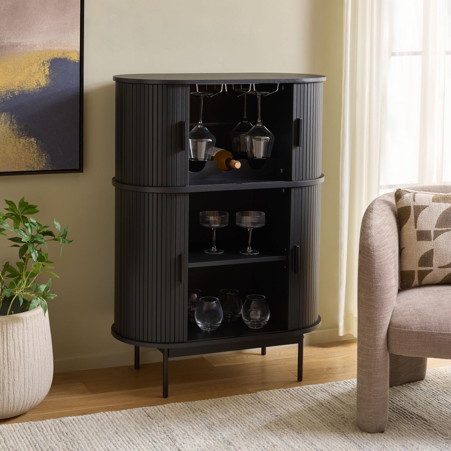 SAFAVIEH Furniture - Erdwing Bar Cabinet - Black - Tambour Door Wine & Liquor Storage Cabinet with Glassware Rack - Ideal for Living Room, Home Bar, Dining Space (BCT3100B)