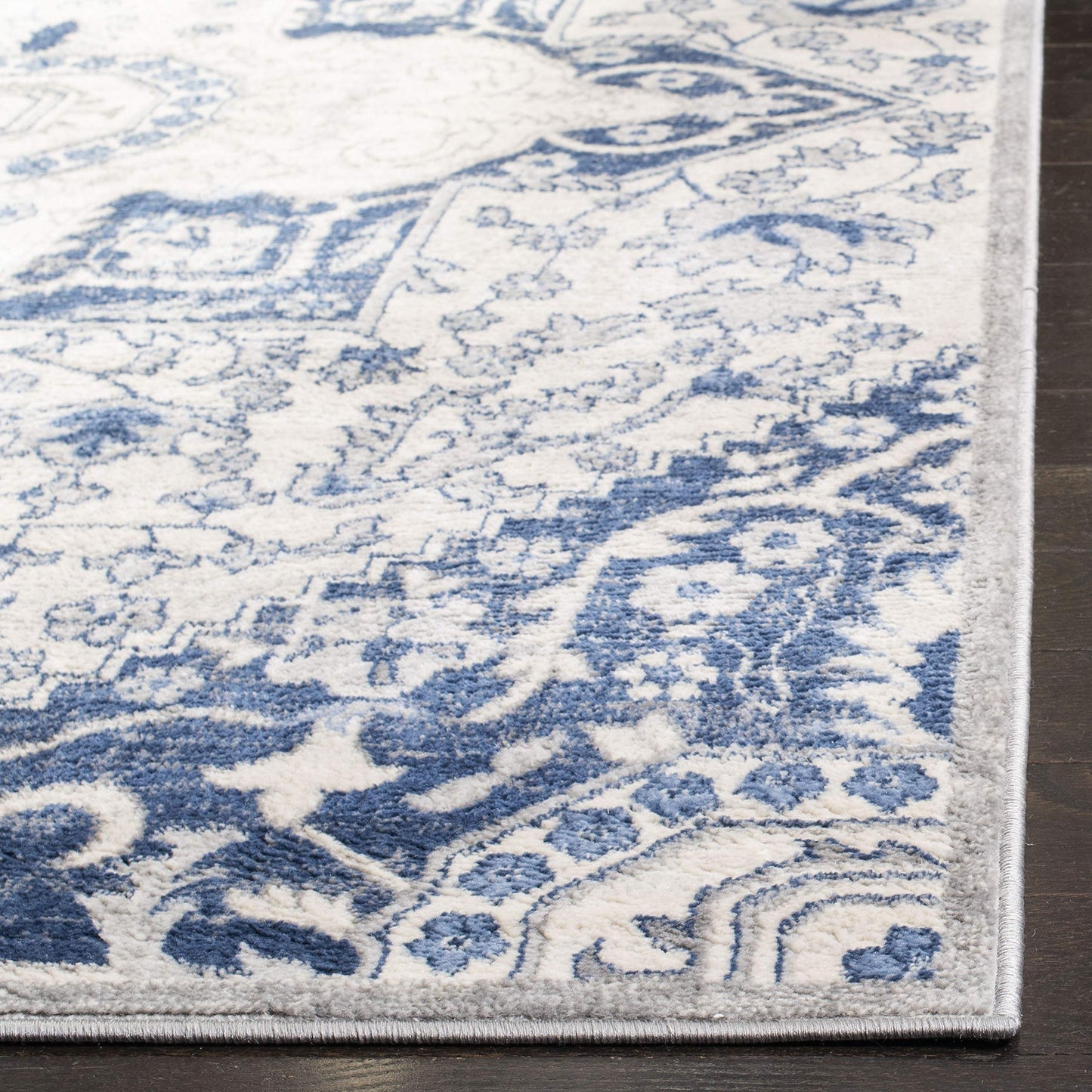 SAFAVIEH Brentwood Collection 10' x 13' Cream/Blue BNT816D Oriental Medallion Non-Shedding Living Room Bedroom Dining Home Office Area Rug