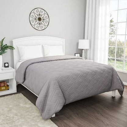 Lavish Home Twin Size Quilt Bedding Coverlet - All-Season Washable Lightweight Quilt Bedspread - Basket-Weave Polyester Bedding with Quilted Blanket Pattern (Gray)