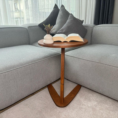GENESIS WOODESIGN C-Shaped Handmade End Table, Side Table for Couches, Sofa Tables Slide Under Couch for Living Room, Over Couch TV Tray Table for Small Spaces (Large, Chestnut)