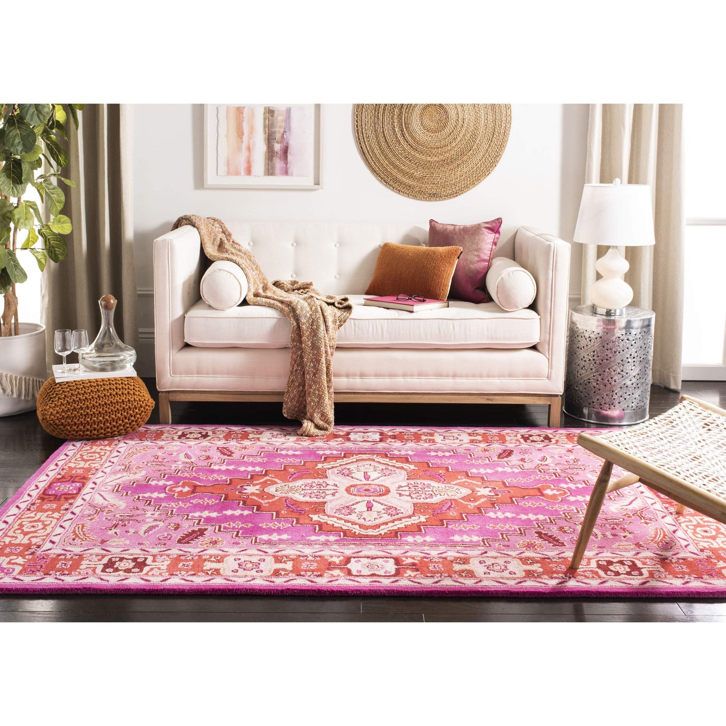 SAFAVIEH Bellagio Collection Area Rug - 9' x 12', Red & Pink, Handmade Medallion Wool, Ideal for High Traffic Areas in Living Room, Bedroom (BLG545B)