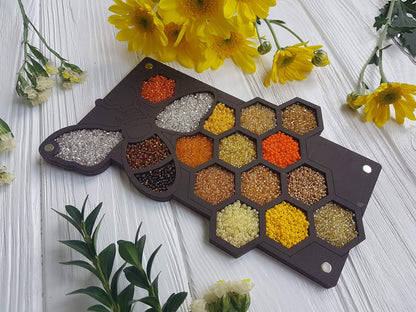 Bead Organizer, Diamond Embroidery Painting Accessories Storage Box, Wooden Tray Storage Divider Box (bee)