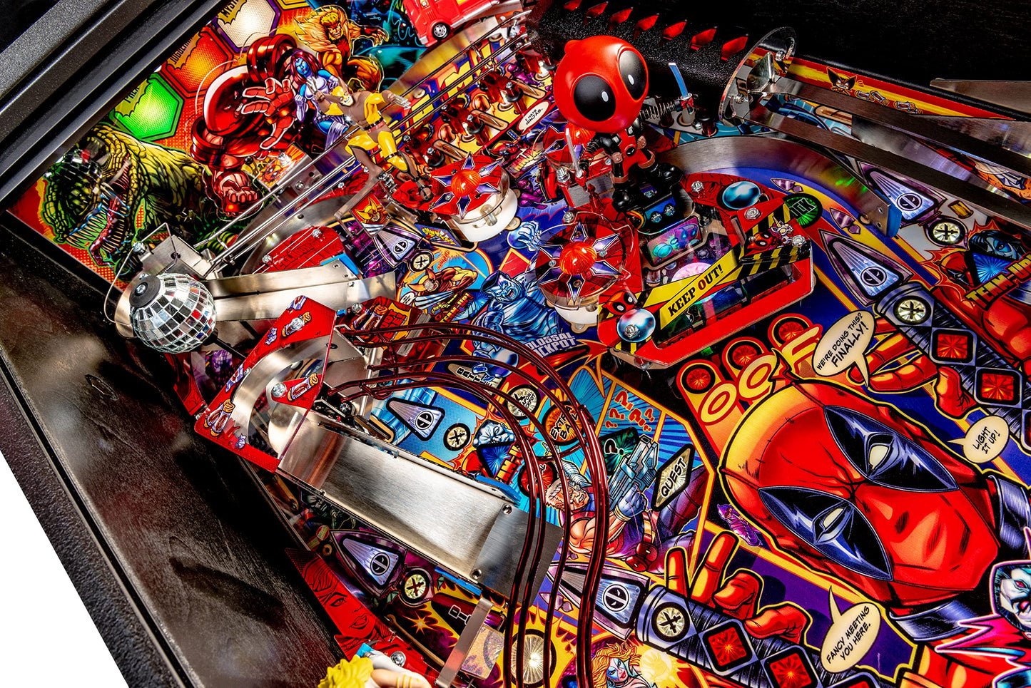 Stern Pinball Deadpool Arcade Pinball Machine with Insider Connected, Premium Edition