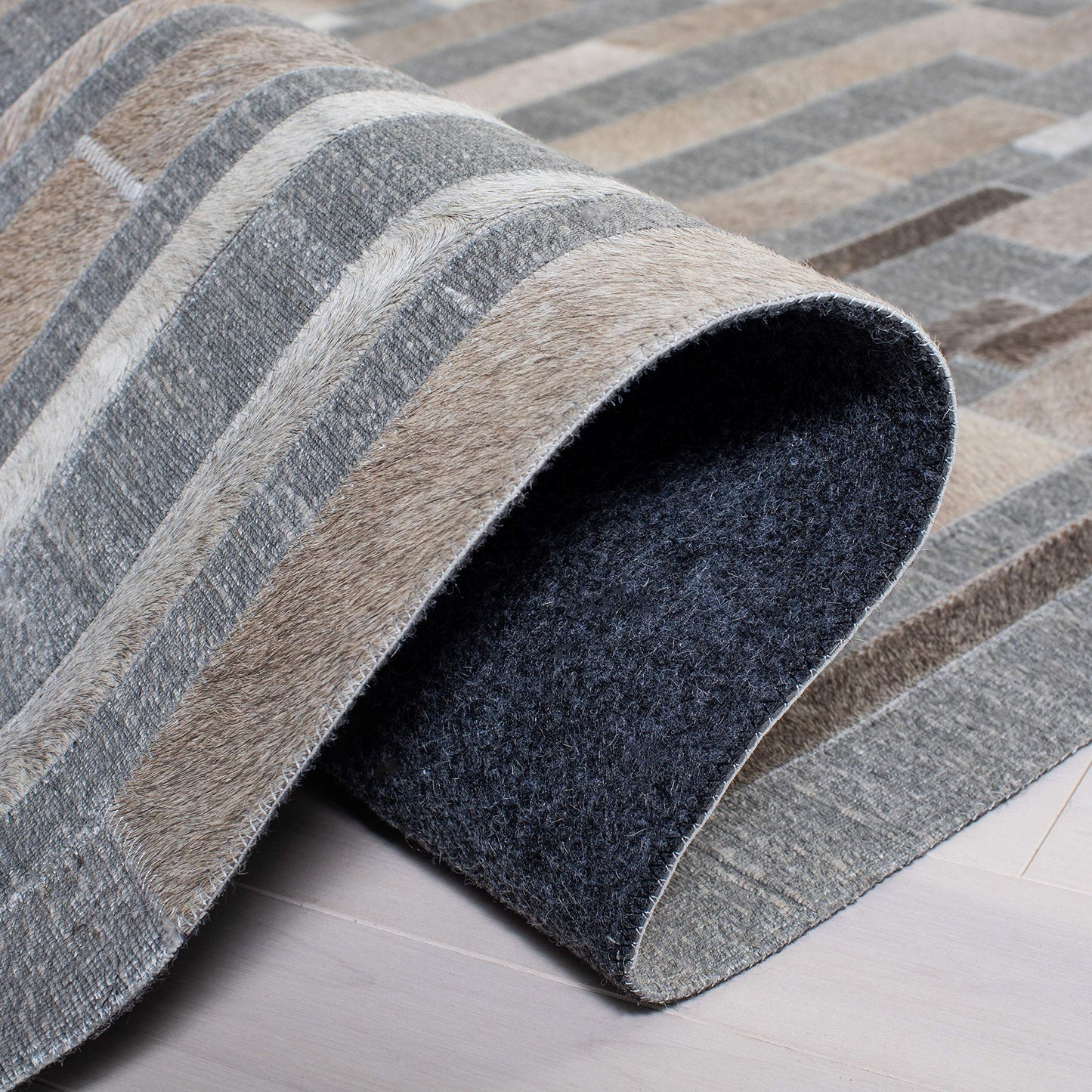 SAFAVIEH Studio Leather Collection 8' x 10' Ivory/Grey STL222A Handmade Mid-Century Modern Leather & Viscose Area Rug
