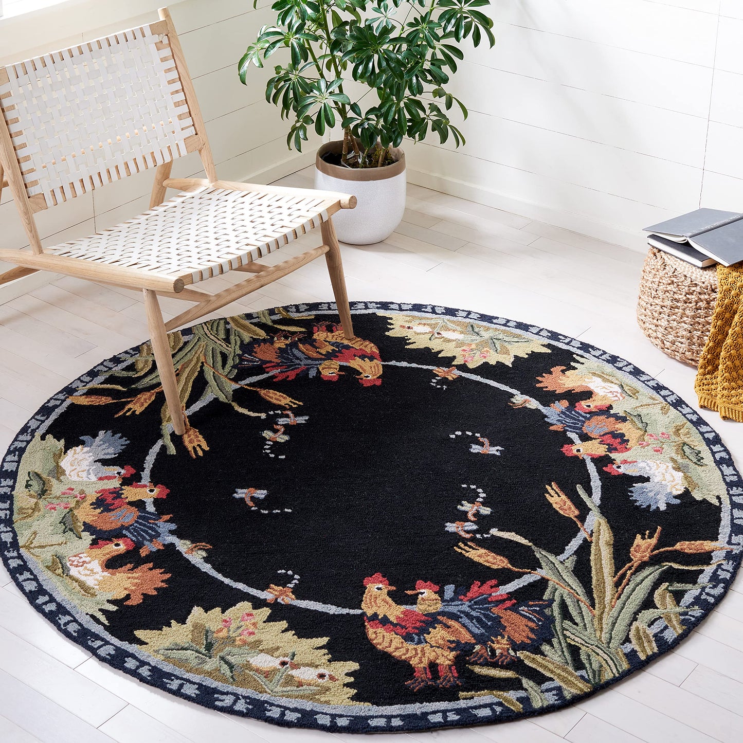 SAFAVIEH Chelsea Collection 8' Round Black HK56B Hand-Hooked French Country Wool Area Rug