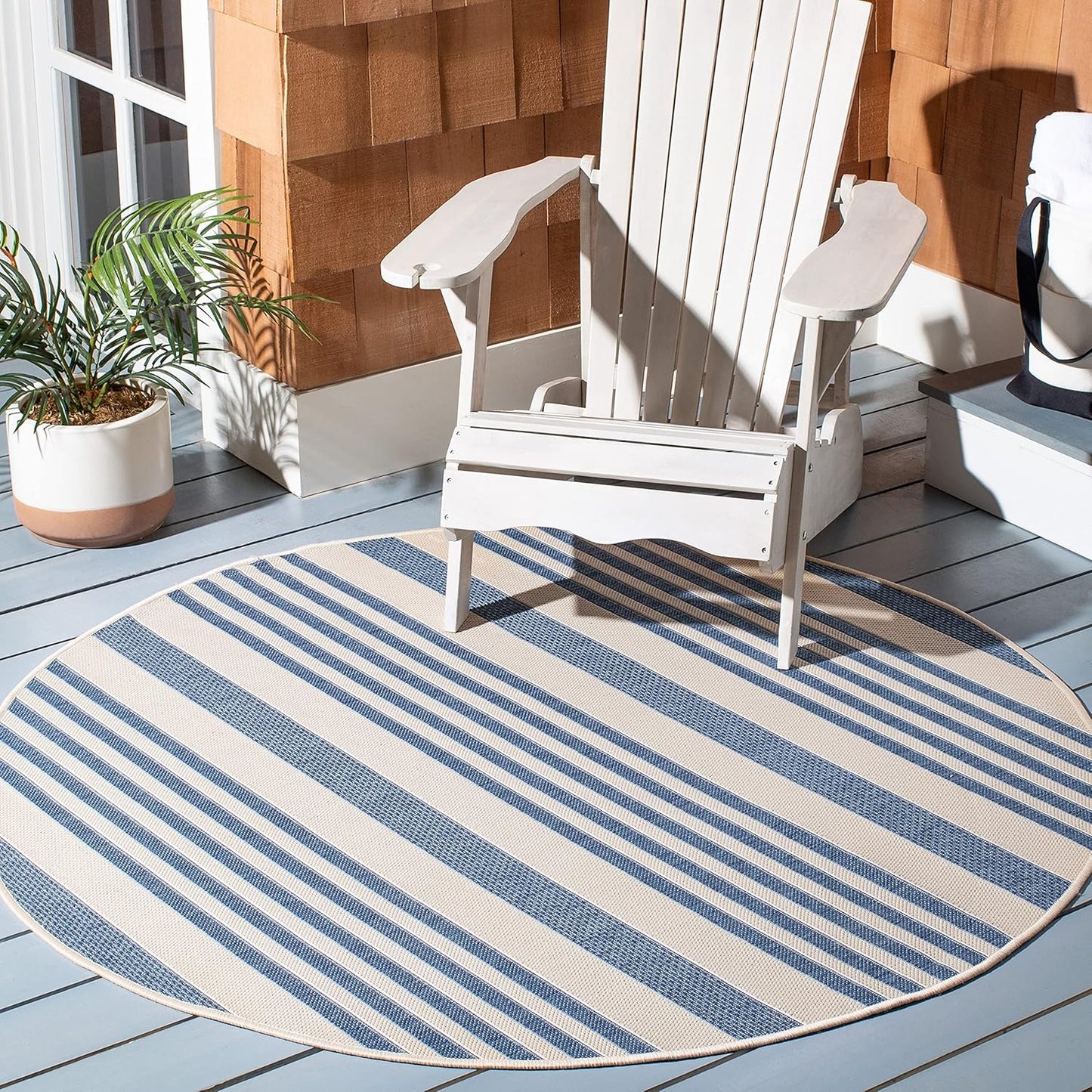 SAFAVIEH Courtyard Collection Accent Rug 2' x 3'7', Navy & Beige, Indoor/Outdoor, Washable, Non-Shedding