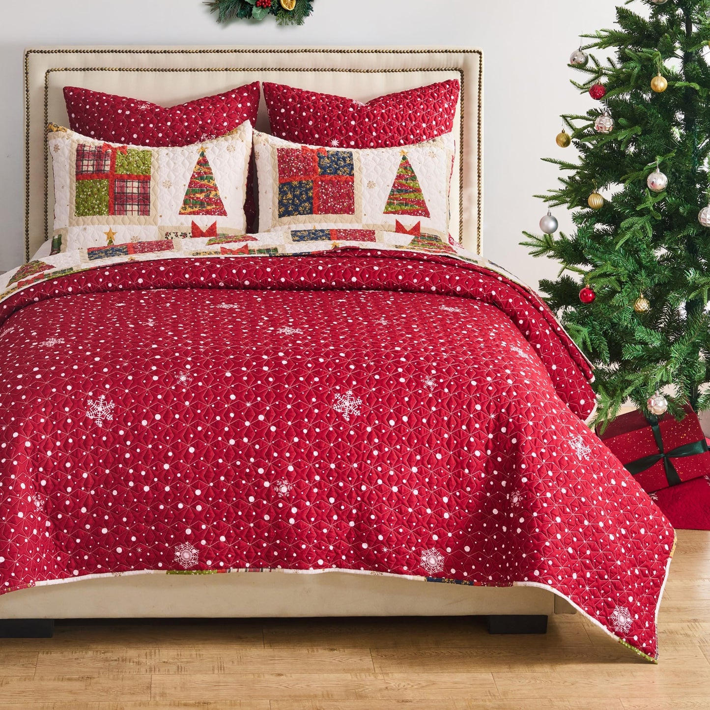 Greenland Home Fashions Deck The Halls Novelty Holiday Quilt Set, 2-Piece Twin/XL