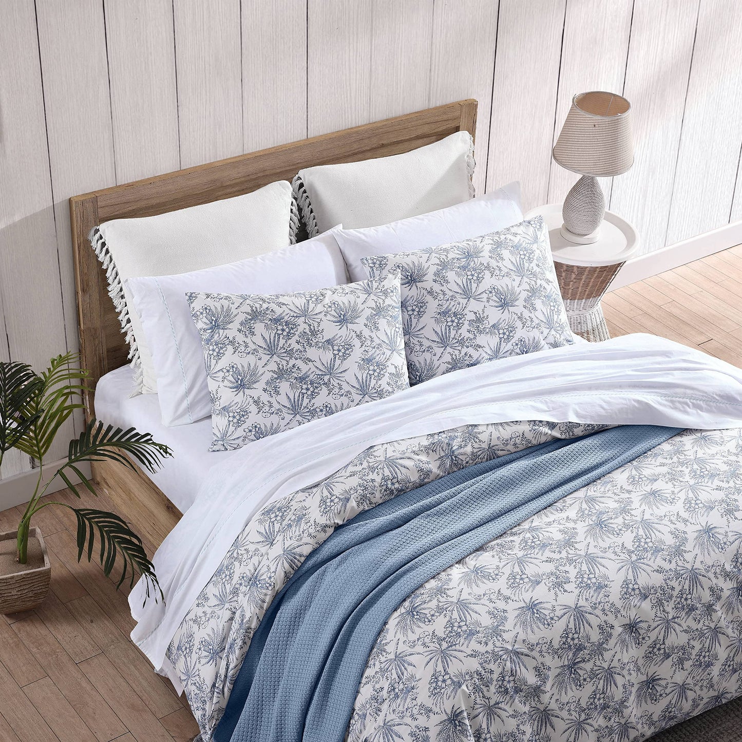 Tommy Bahama- King Duvet Cover Set, Reversible Cotton Bedding Set with Matching Shams, Coastal Bedding Set (Pen and Ink Blue, King)
