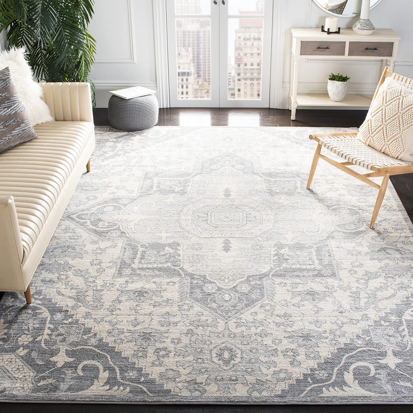 SAFAVIEH Brentwood Collection 10' x 13' Grey / Cream BNT816B Oriental Medallion Non-Shedding Living Room Bedroom Dining Home Office Area Rug